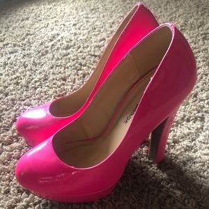 Patent pink 6" heels